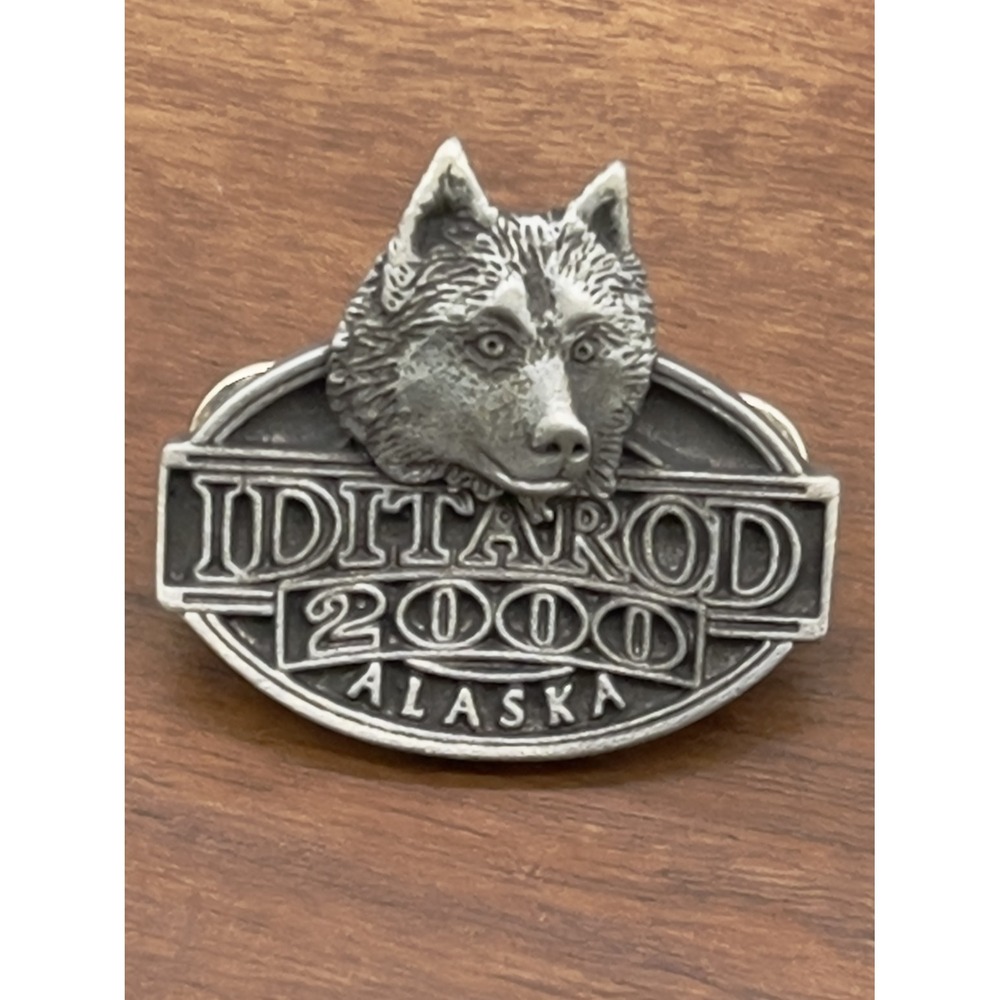 Vintage Iditarod Pin Alaska 2000 Sled Dog Husky Pewter Tone Souvenir Arctic